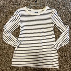 Old navy sweater